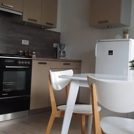 Apartment Cosy Parking Et Velos Gratuit